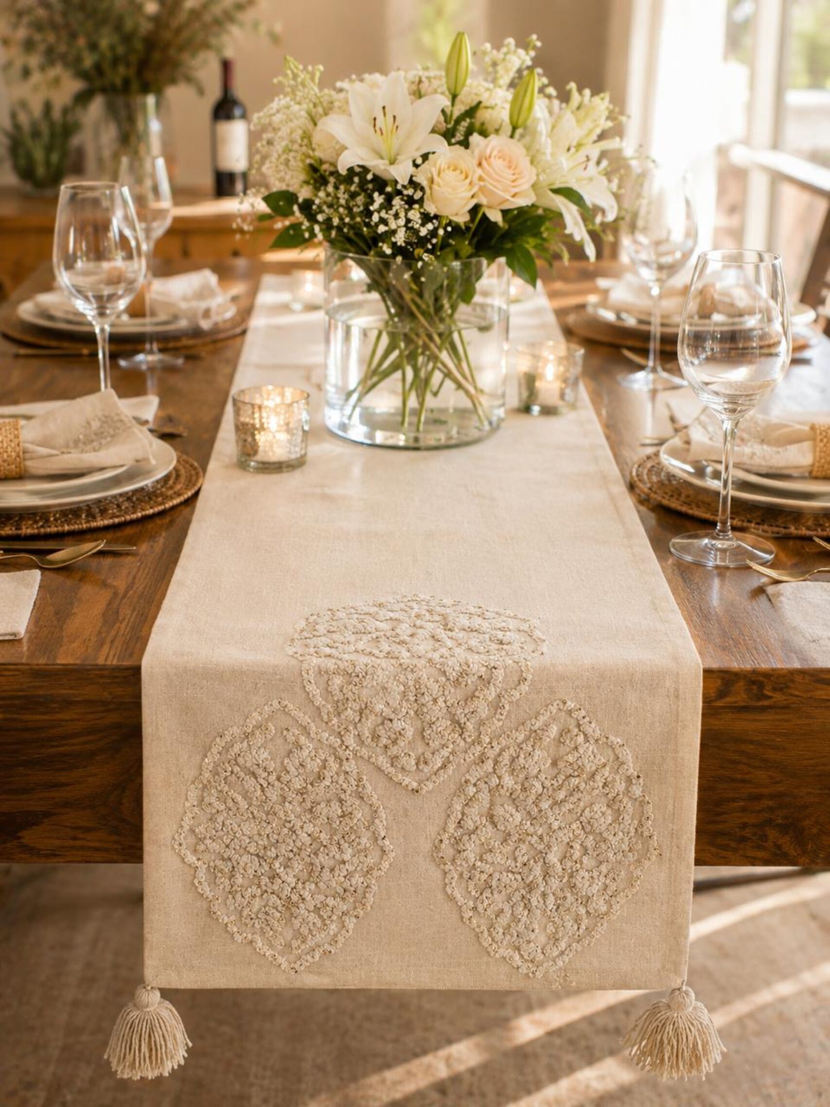 DDD-TR - 012  TABLE RUNNER